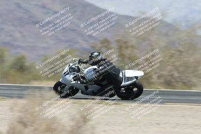 media/Apr-20-2025-CVMA (Sun) [[39090e8767]]/Race 9-Formula LW Twins Shootout/